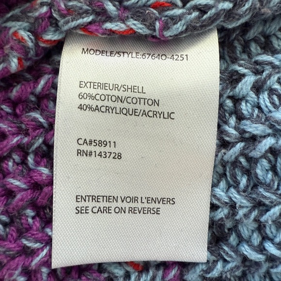 Tribal Sweater, Size Large - Picture 4 of 5